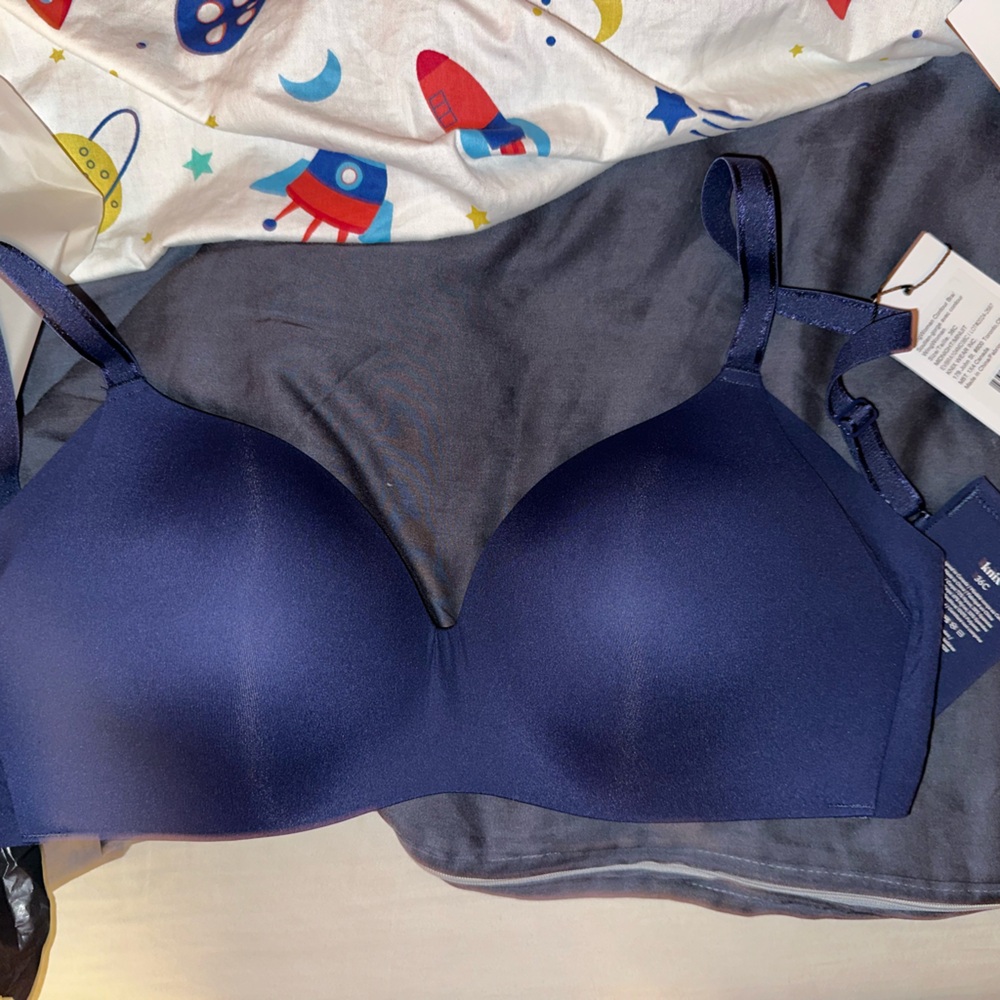 Knix Wingwoman 36C midnight blue